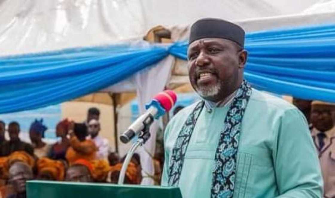 Rochas Okorocha, EFCC Rochas Okorocha, EFCC