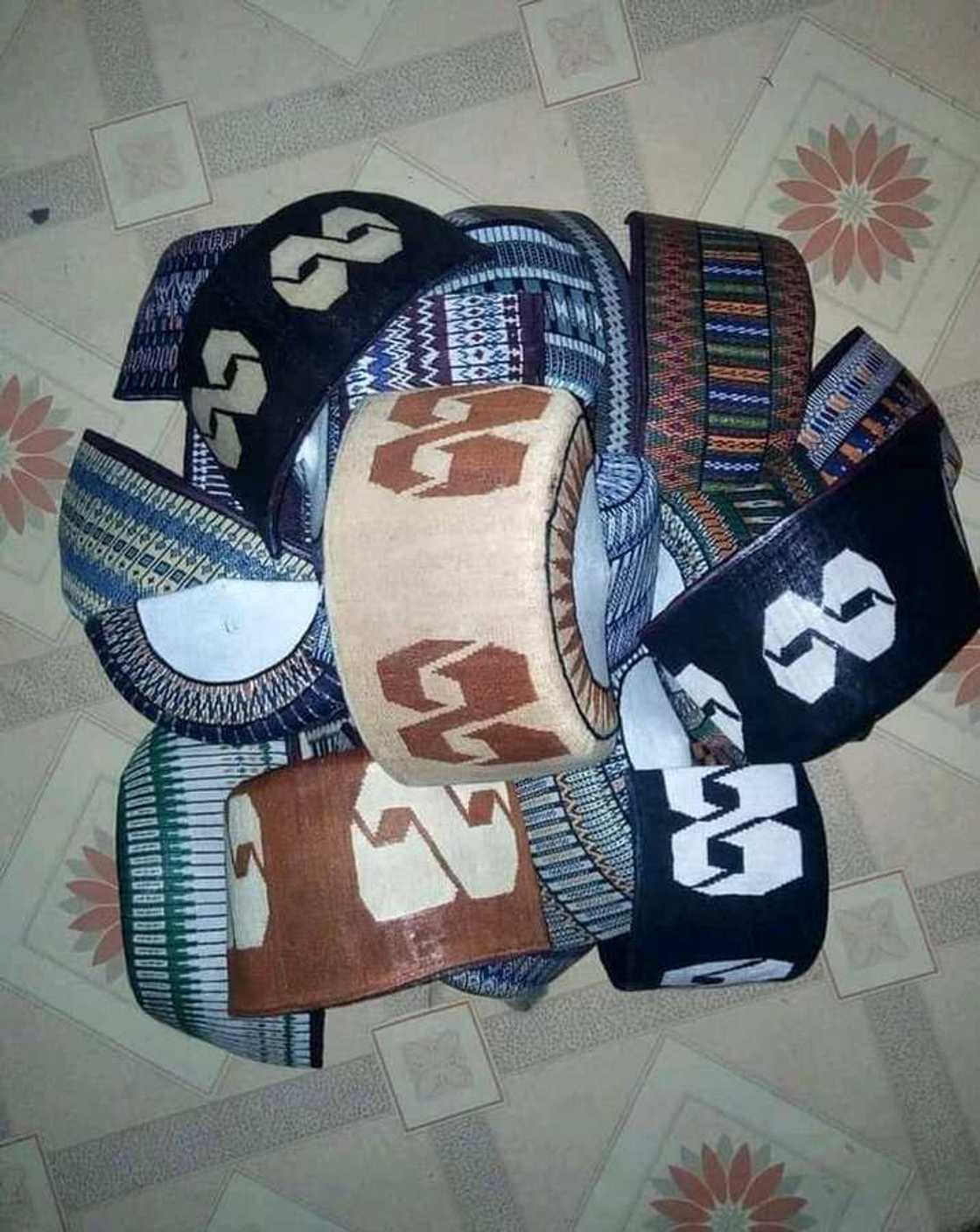 Hular Tinubu ta yi daraja a kasuwar intanet, 'yan Najeriya sun yi tururuwa domin saye Hular Tinubu ta yi daraja a kasuwar intanet, 'yan Najeriya sun yi tururuwa domin saye