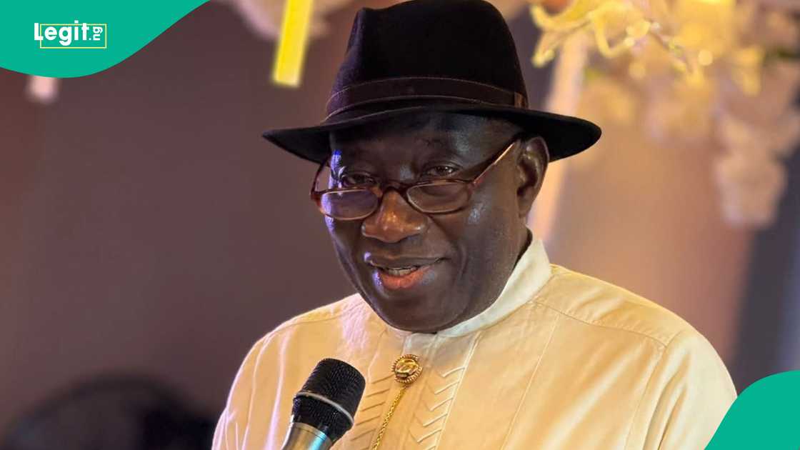 Jonathan ya fadi dalilin daina shiga siyasa Jonathan ya fadi dalilin daina shiga siyasa