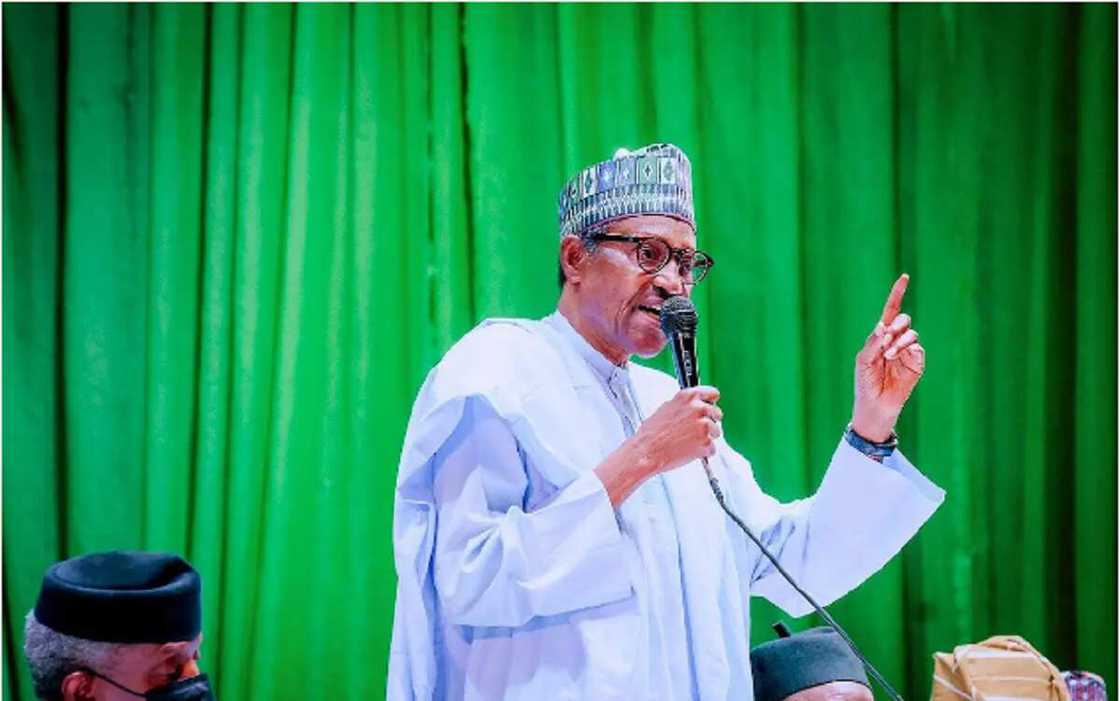 Buhari: Mutane Suna Da Manta Alheri, Munyi Aiki Sosai Da Ƙanƙanin Kuɗin Da Muke Da Shi Buhari: Mutane Suna Da Manta Alheri, Munyi Aiki Sosai Da Ƙanƙanin Kuɗin Da Muke Da Shi