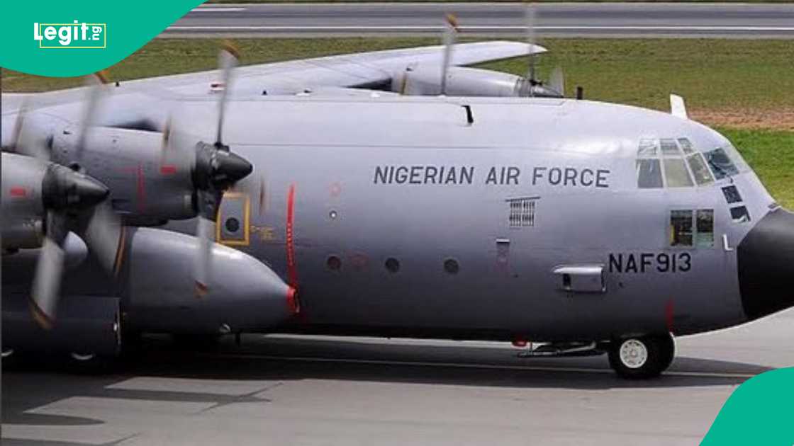 Nigerian soldiers detained in Burkina Faso after making an uncleared landing.