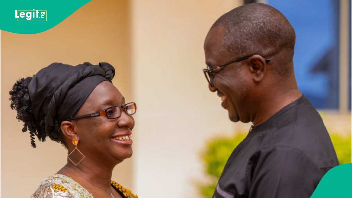 A Nigerian woman inspires many as she shares what her husband of 15 years tells her every morning. A Nigerian woman inspires many as she shares what her husband of 15 years tells her every morning.