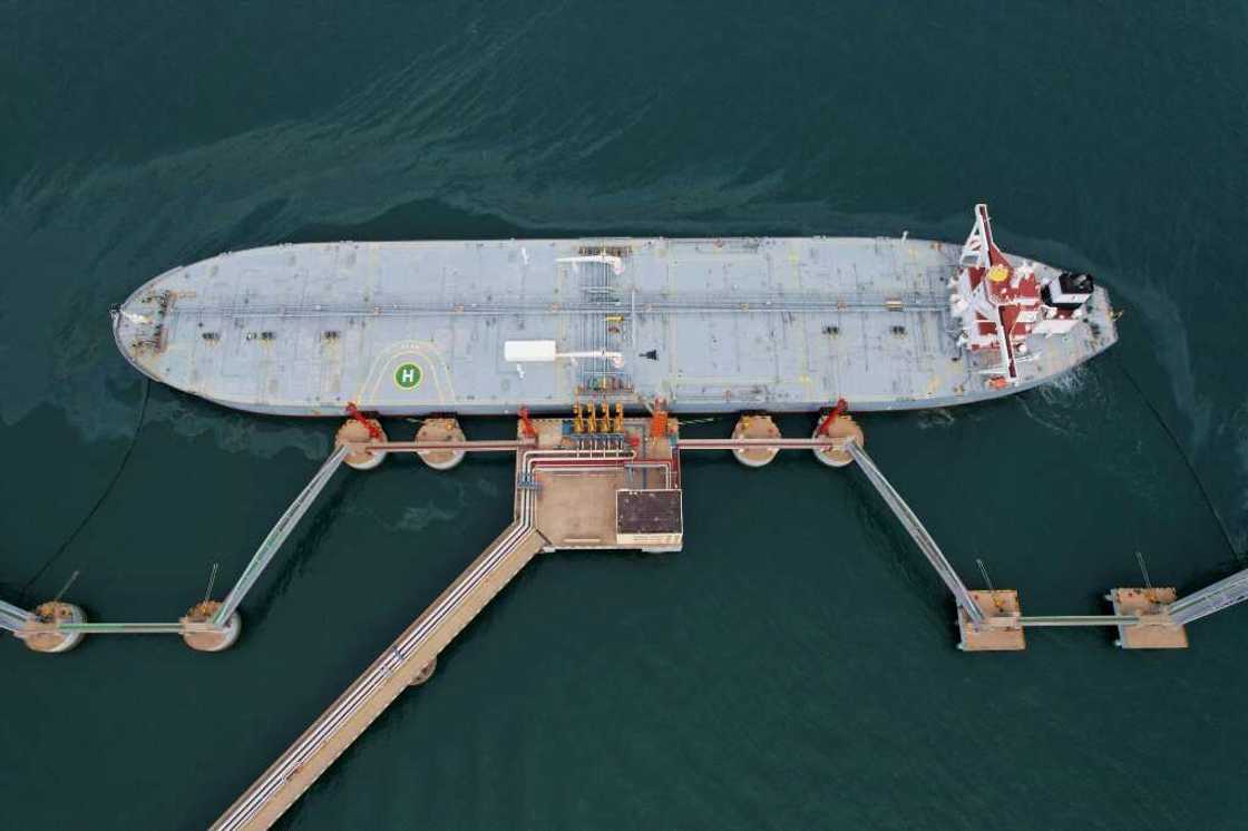 An oil tanker unloads imported crude oil at Qingdao port in China's eastern Shandong province on May 9, 2022. An oil tanker unloads imported crude oil at Qingdao port in China's eastern Shandong province on May 9, 2022.