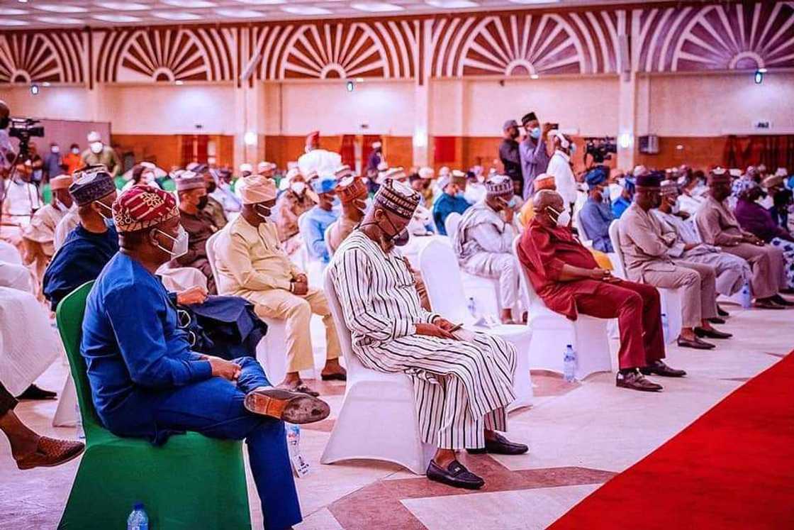 APC caucus meeting APC caucus meeting