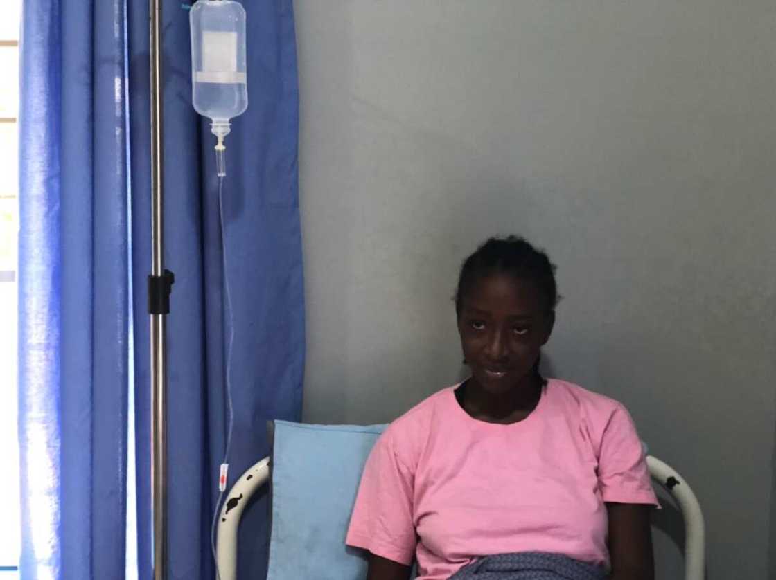 Lois Arzurfa Lois Arzurfa