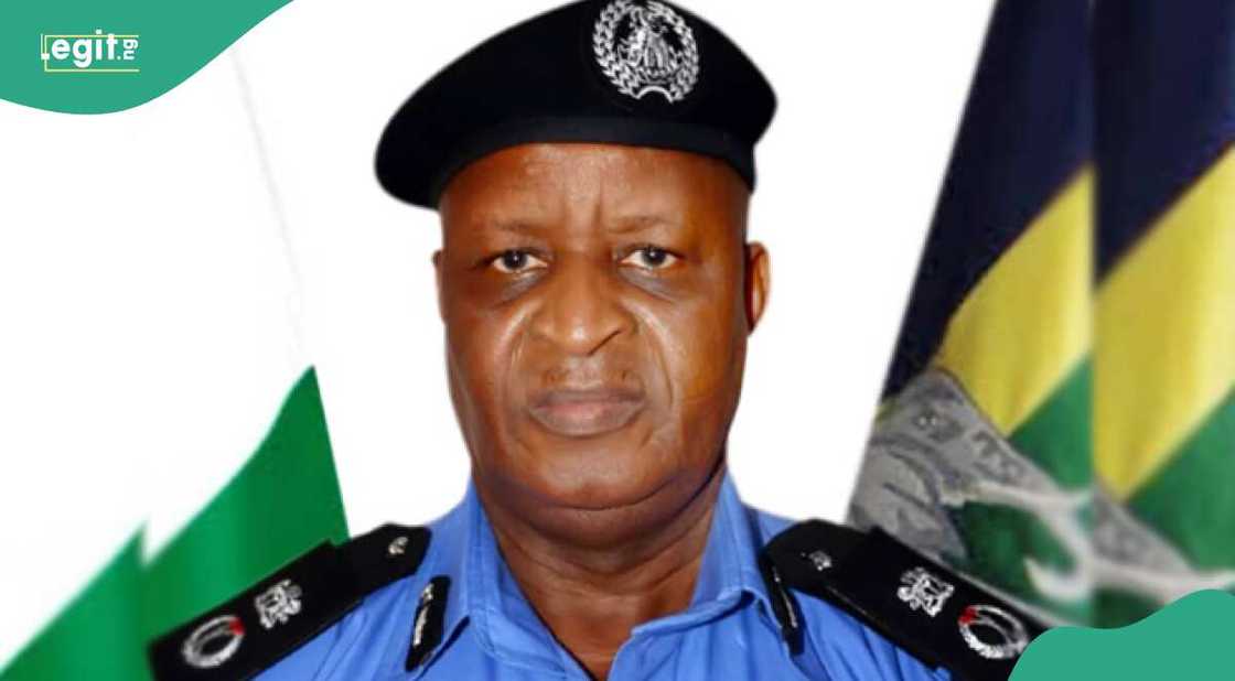 'Yan sanda sun hallaka shugaban 'yan bindiga 'Yan sanda sun hallaka shugaban 'yan bindiga