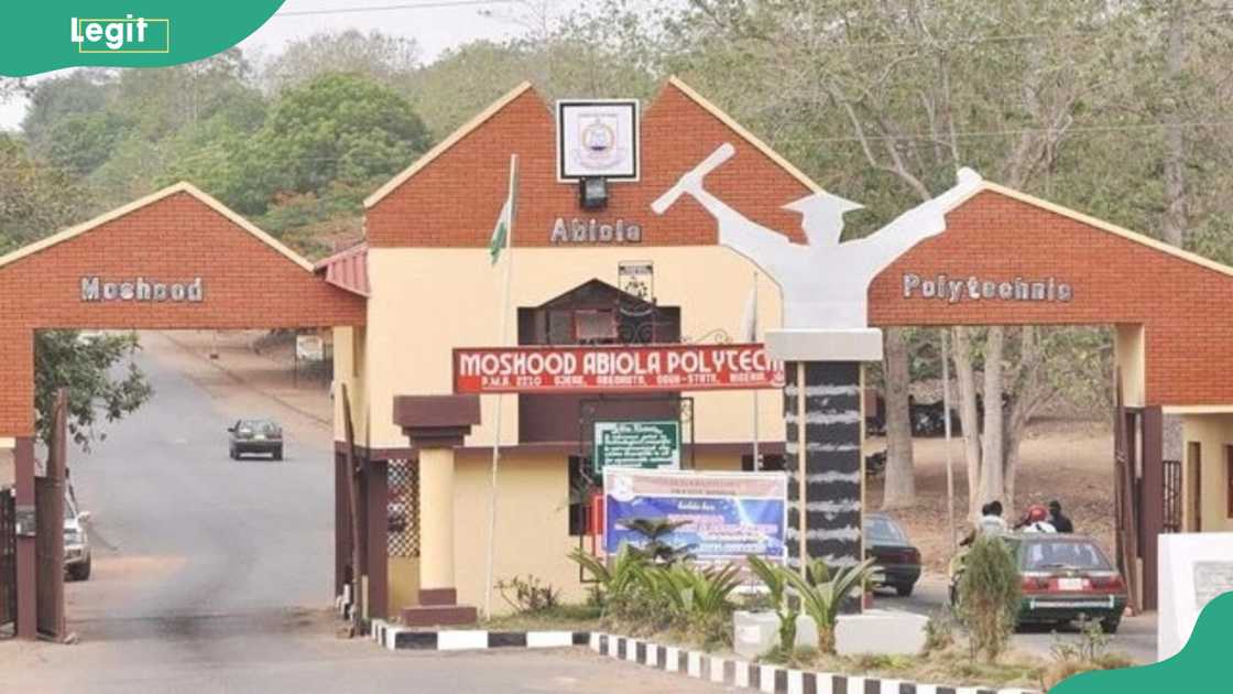Moshood Abiola Polytechnic entrance Moshood Abiola Polytechnic entrance