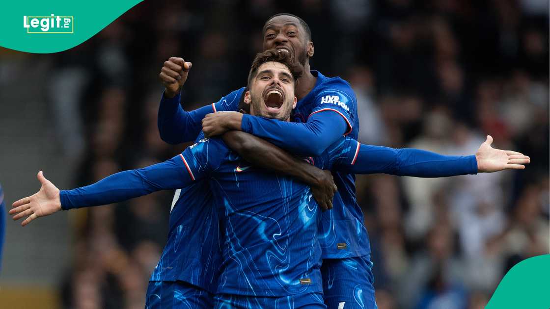 Moises Caicedo, Pedro Neto, Tosin Adarabioyo, Chelsea, Fulham, Craven Cottage, London, England, Premier League. Moises Caicedo, Pedro Neto, Tosin Adarabioyo, Chelsea, Fulham, Craven Cottage, London, England, Premier League.