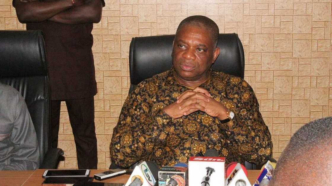 I’m Ready To Be a Sweeper at the Presidential Villa if Lawan Becomes President, Kalu Says I’m Ready To Be a Sweeper at the Presidential Villa if Lawan Becomes President, Kalu Says