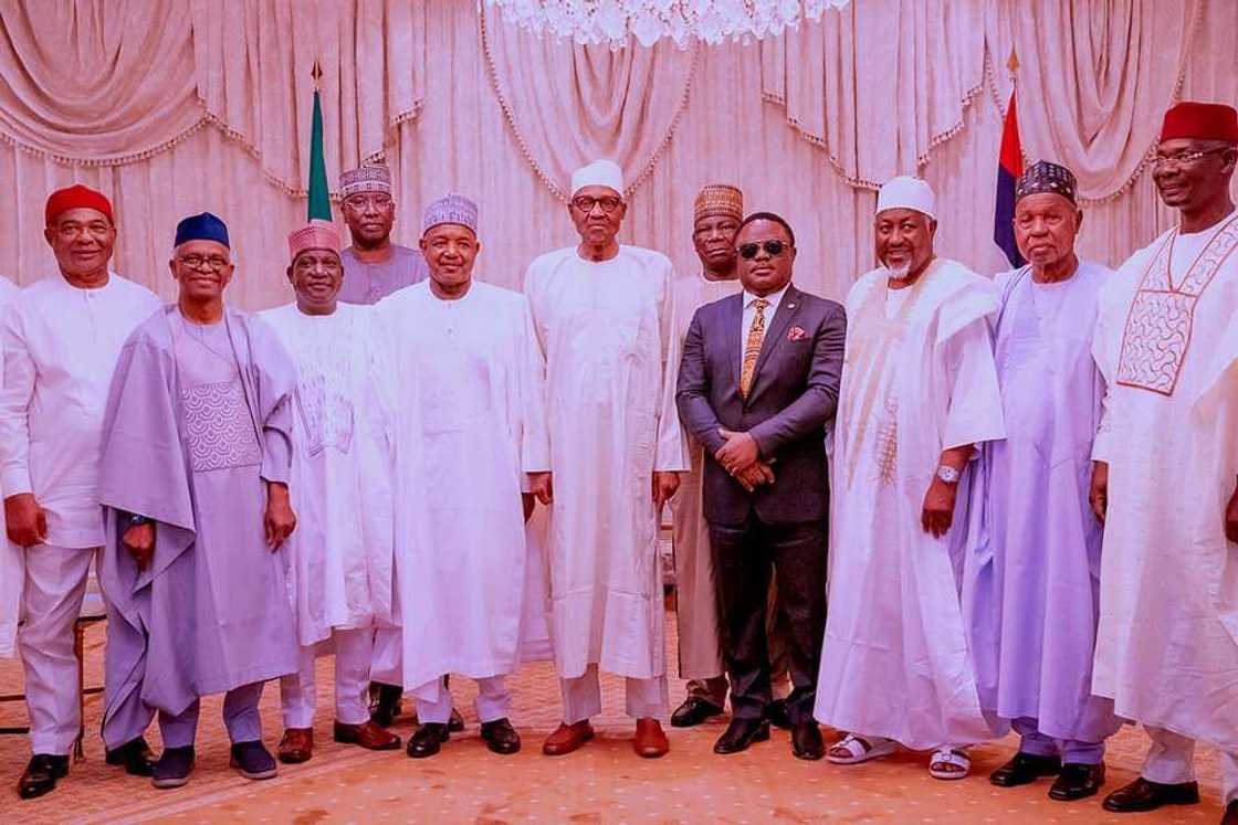 Taron Buhari da gwamnonin APC.