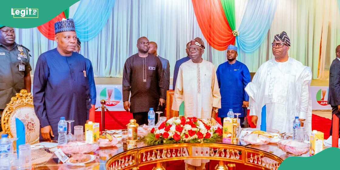 Tinubu meets APC Presidential Campaign Council in Abuja Tinubu meets APC Presidential Campaign Council in Abuja