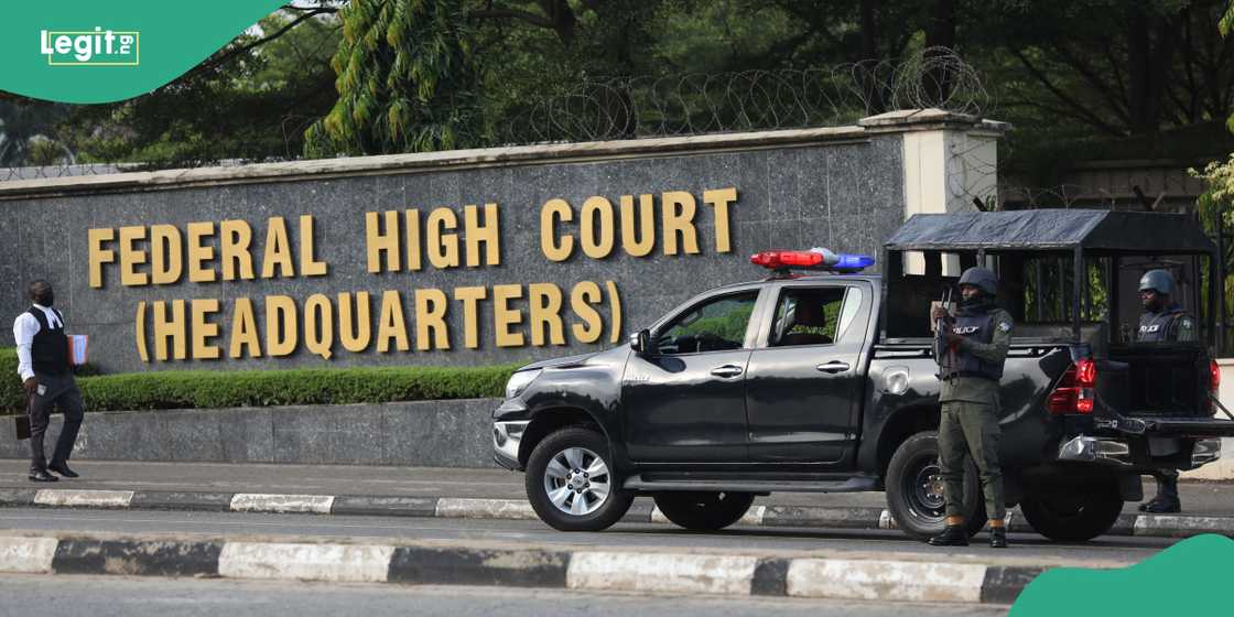 Court sentences man to death for killing phone dealer