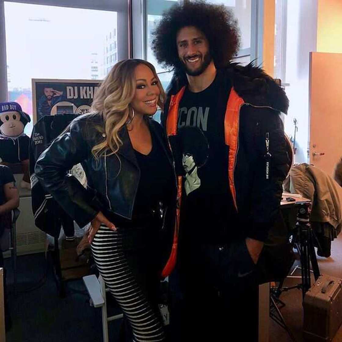 How tall is Colin Kaepernick? How tall is Colin Kaepernick?