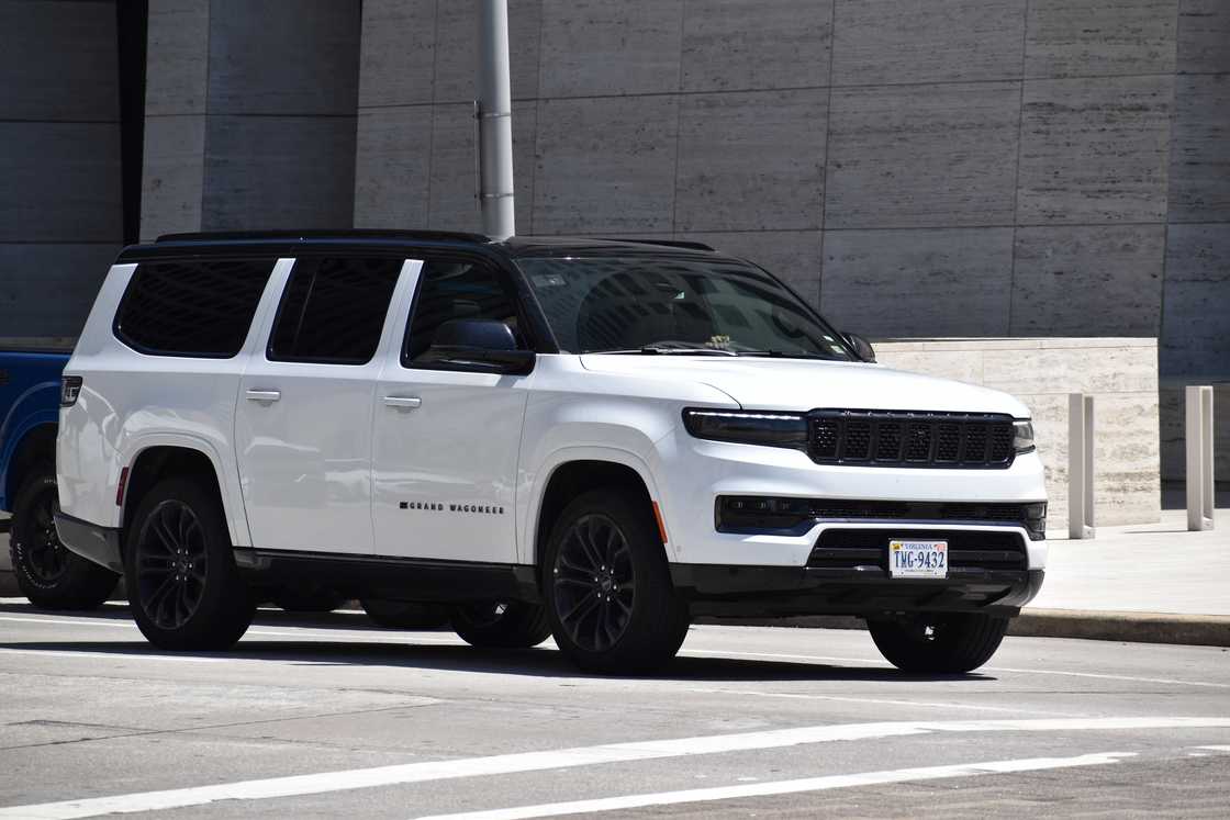 2024 Jeep Wagoneer