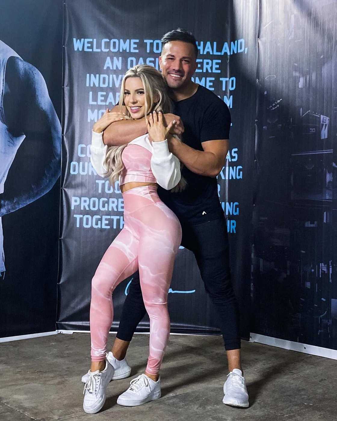 Heidi Somers' boyfriend Heidi Somers' boyfriend