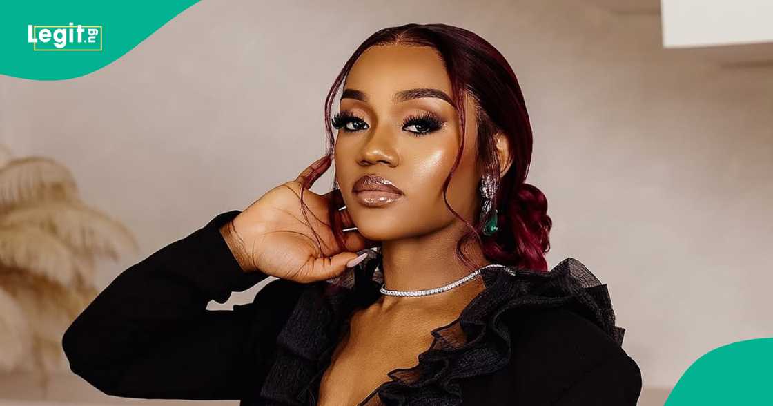 X user slams Chioma for being stingy towards Davido. X user slams Chioma for being stingy towards Davido.