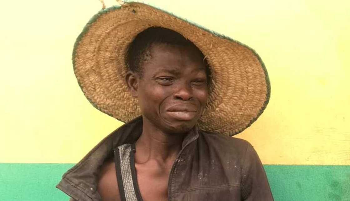 'Yan sanda sun yi ram da dan fashin da yayi basaja kamar makiyayi 'Yan sanda sun yi ram da dan fashin da yayi basaja kamar makiyayi