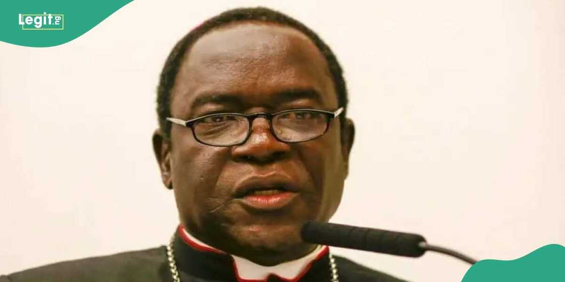 Bishop Kukah raised alarm over political parties to sign peace accord ahead of Edo guber Bishop Kukah raised alarm over political parties to sign peace accord ahead of Edo guber