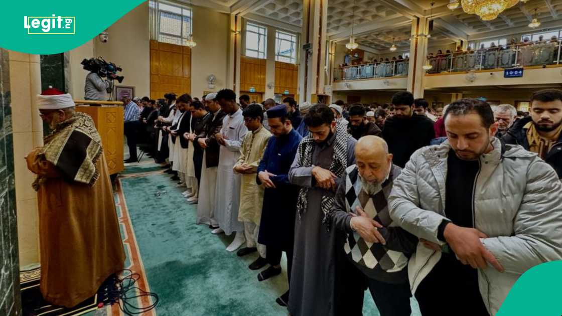 Dublin Fire Brigade extinguishes blaze at Al Madinah Hall with no injuries reported Dublin Fire Brigade extinguishes blaze at Al Madinah Hall with no injuries reported