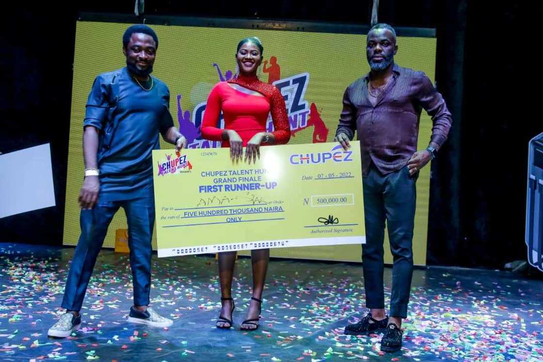 Singer Kcee shuts down Chupez Talent Hunt Competition, winner bags N1.2m Singer Kcee shuts down Chupez Talent Hunt Competition, winner bags N1.2m
