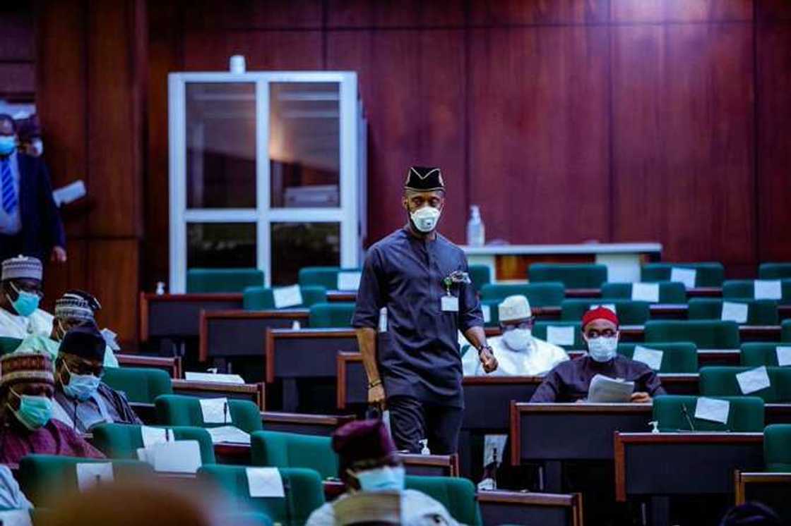 Reps member claims Nigerian officials signing loan documents in Chinese language