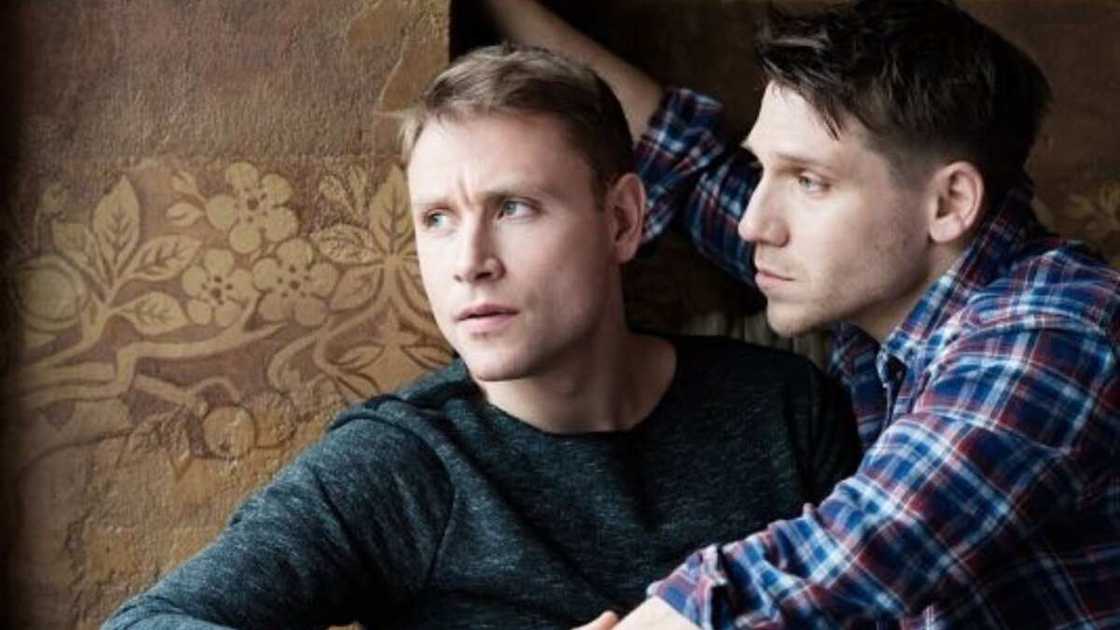 Max Riemelt partner Max Riemelt partner