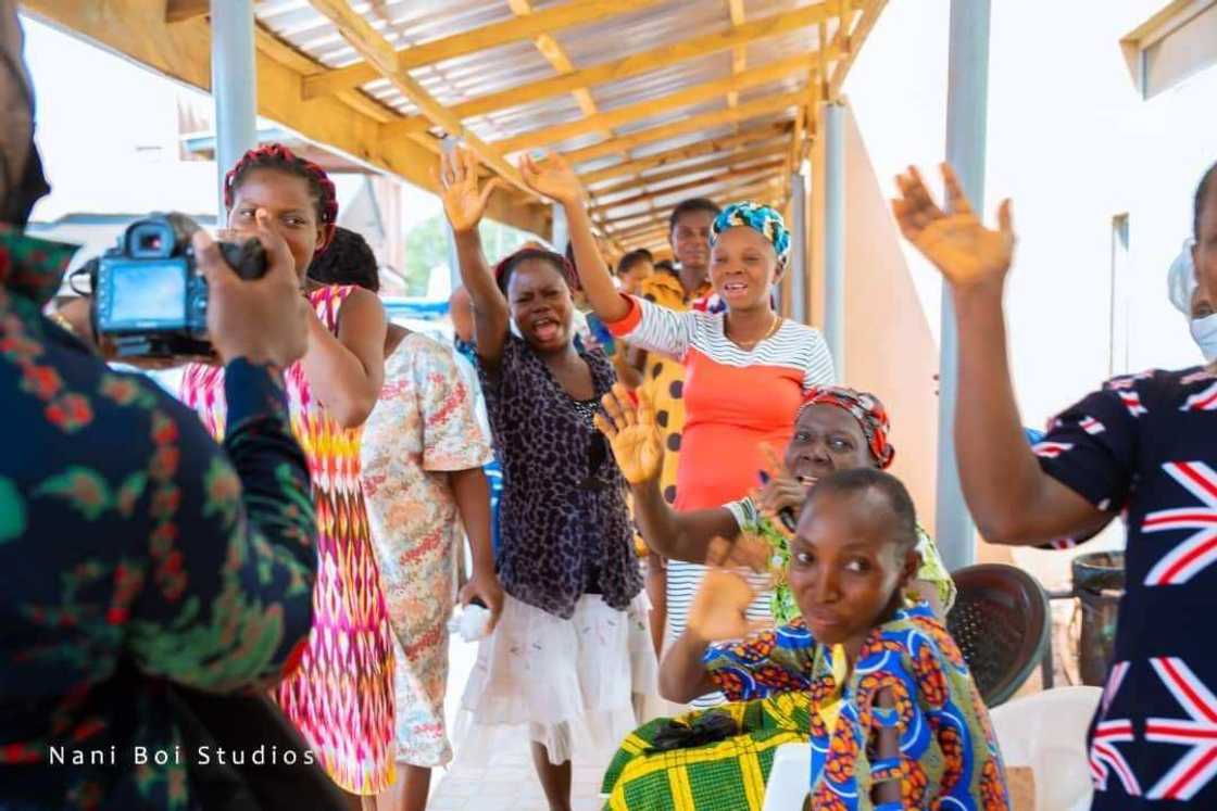 CAN lauds Nsukka professors, Ugwuanyi’s friends for paying N27.3m hospital bills of indigent patients CAN lauds Nsukka professors, Ugwuanyi’s friends for paying N27.3m hospital bills of indigent patients