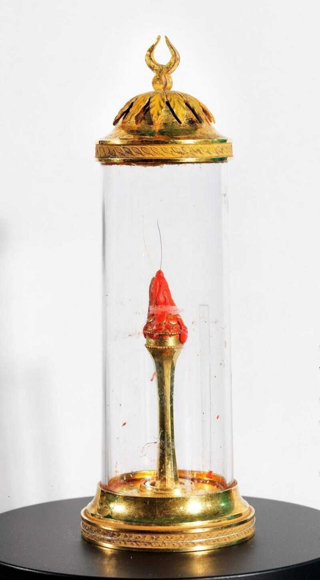 Gidan adana kayan tarihi na Turkiyya ya wallafa hotunan wasu kayayyakin da annabi ya yi amfani da su Gidan adana kayan tarihi na Turkiyya ya wallafa hotunan wasu kayayyakin da annabi ya yi amfani da su