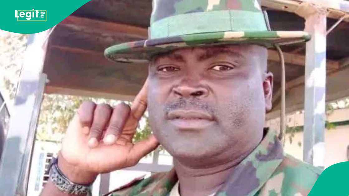 Master Warrant Officer Ali Haruna was laid to rest after being fatally shot by a police inspector, the Nigerian Defence Academy confirmed. Master Warrant Officer Ali Haruna was laid to rest after being fatally shot by a police inspector, the Nigerian Defence Academy confirmed.