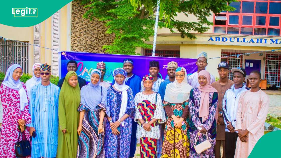 Wasu daga cikin wadanda suka halarci shirin a jihar Gombe Wasu daga cikin wadanda suka halarci shirin a jihar Gombe