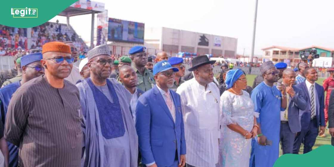 Abdulrahman Abdulrazaq, Douye Diri Abdulrahman Abdulrazaq, Douye Diri