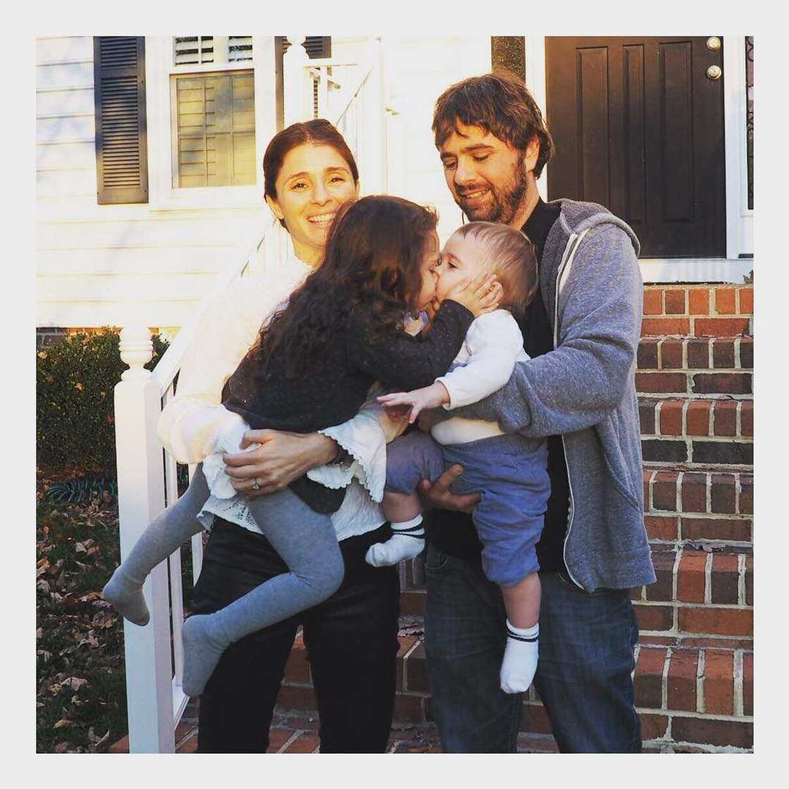 Shiri Appleby husband