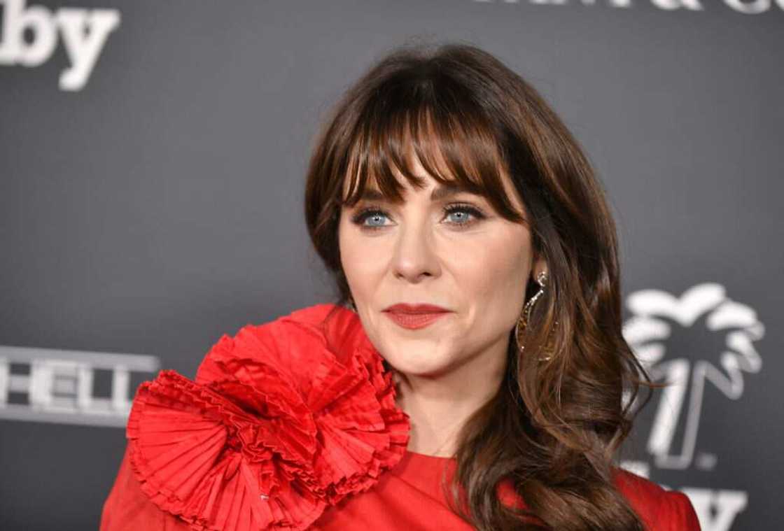 Female brunette celebrities Female brunette celebrities