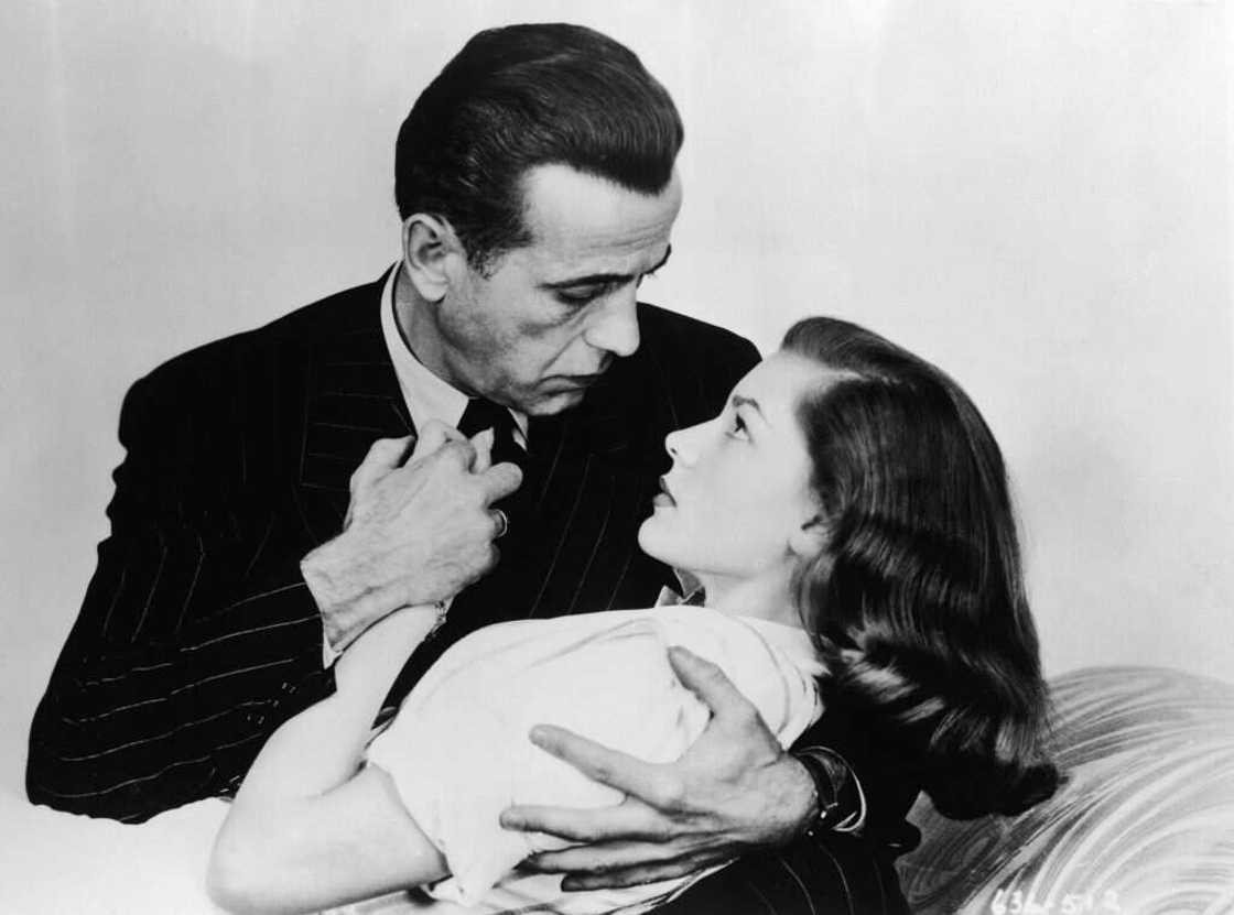 Lauren Bacall épouse Humphrey Bogart : un couple mythique est né Lauren Bacall épouse Humphrey Bogart : un couple mythique est né