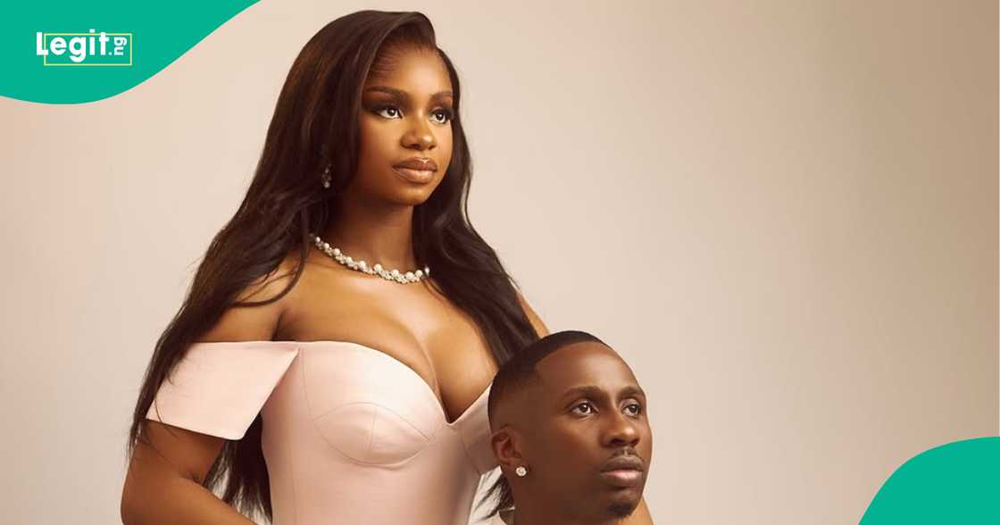 Tanzanian singer Juma Jux goes viral as a video shows him counting money in his hotel room ahead of his wedding to Priscilla Ojo. Tanzanian singer Juma Jux goes viral as a video shows him counting money in his hotel room ahead of his wedding to Priscilla Ojo.