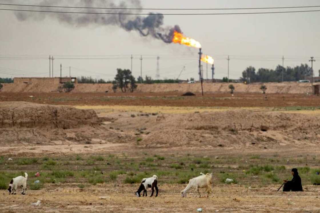 Several projects are underway to reduce the polluting practice of gas flaring Several projects are underway to reduce the polluting practice of gas flaring