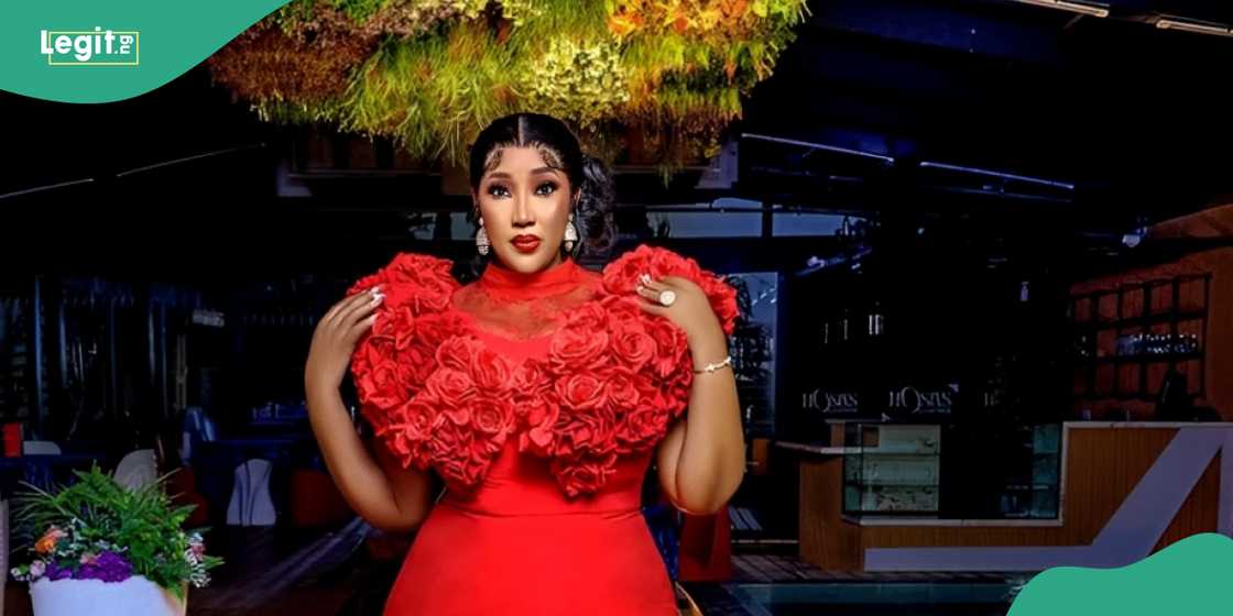 Fans send message to Judy Austin