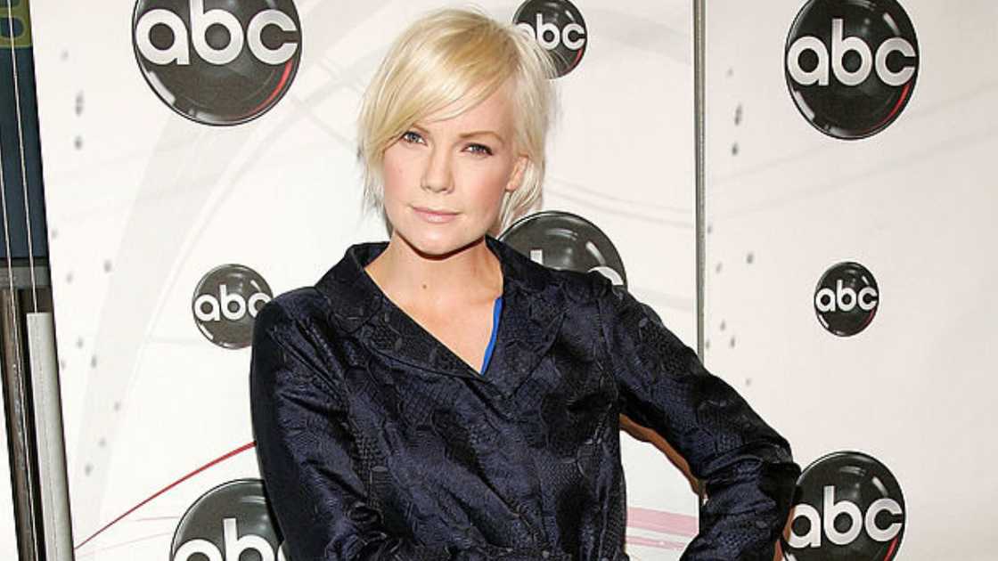 Actress Laura Harris at Lincoln Center on 15 May 2007 in New York City. Actress Laura Harris at Lincoln Center on 15 May 2007 in New York City.