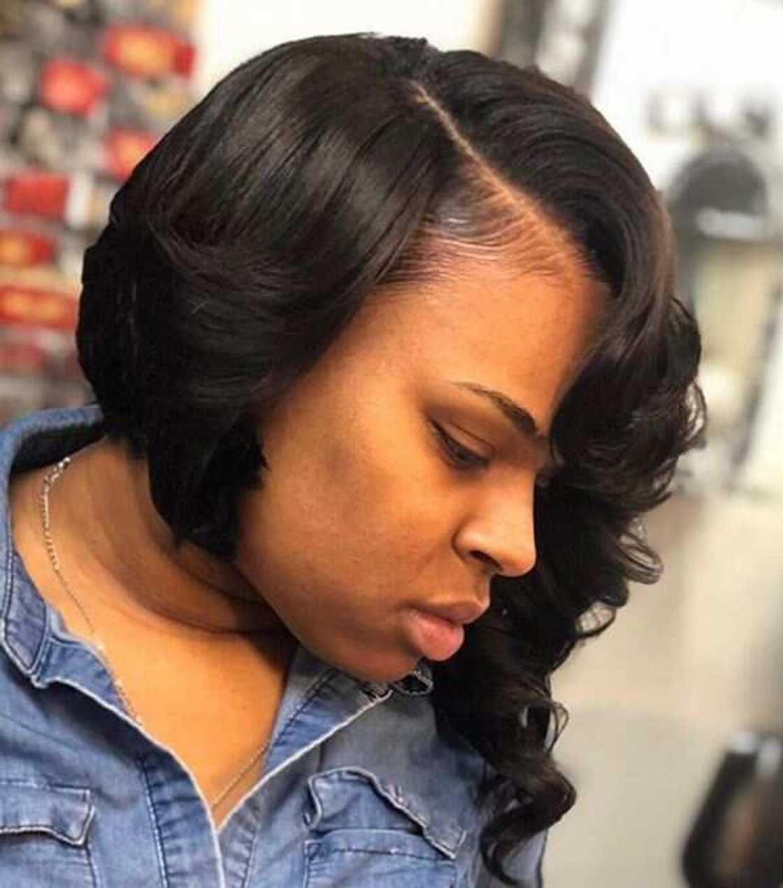 Wavy asymmetrical bob Wavy asymmetrical bob