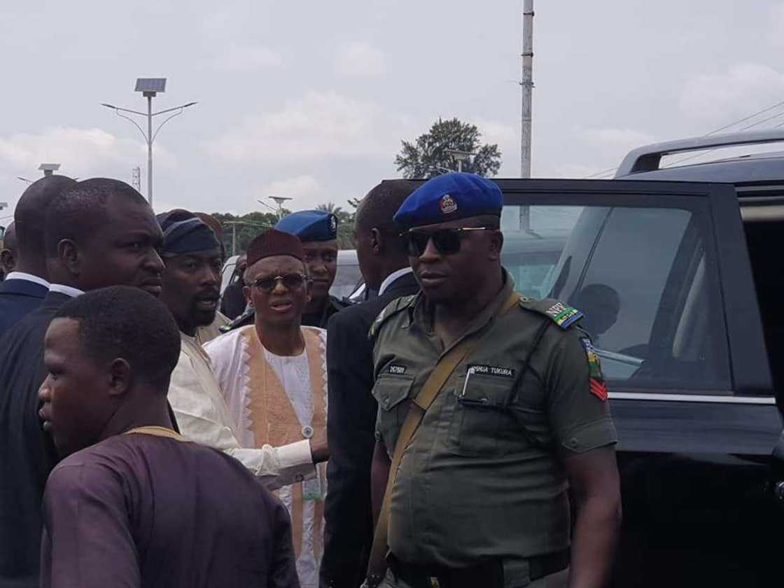 El-Rufai: A Riƙa Gina Makarantu Kusa da Sansanin Sojoji Saboda Ƴan Bindiga El-Rufai: A Riƙa Gina Makarantu Kusa da Sansanin Sojoji Saboda Ƴan Bindiga