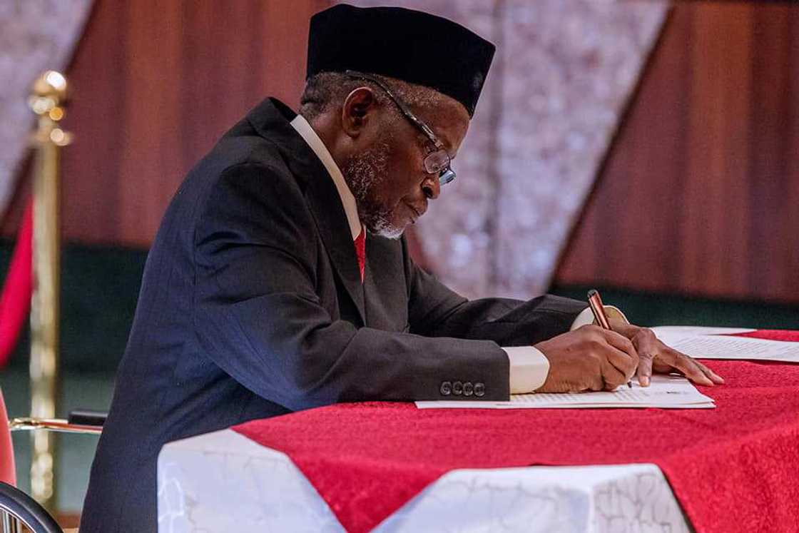 Stop Blaming Judiciary Over Delayed Corruption Cases, CJN Hits Back at Malami Stop Blaming Judiciary Over Delayed Corruption Cases, CJN Hits Back at Malami