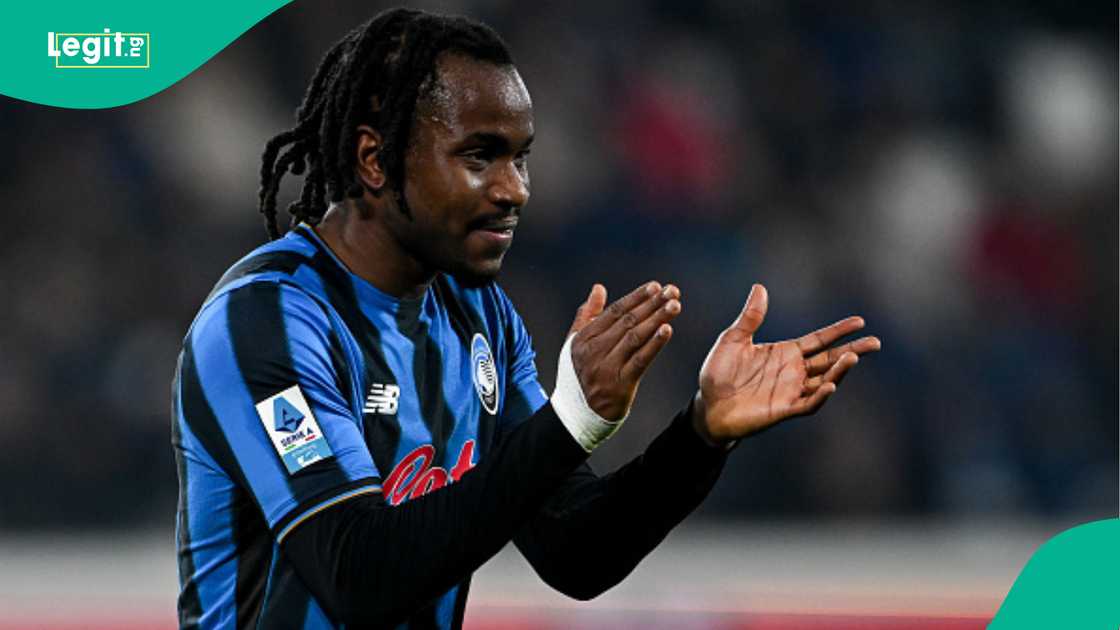 Nigerian man reacts to confrontation between Lookman and his coach.