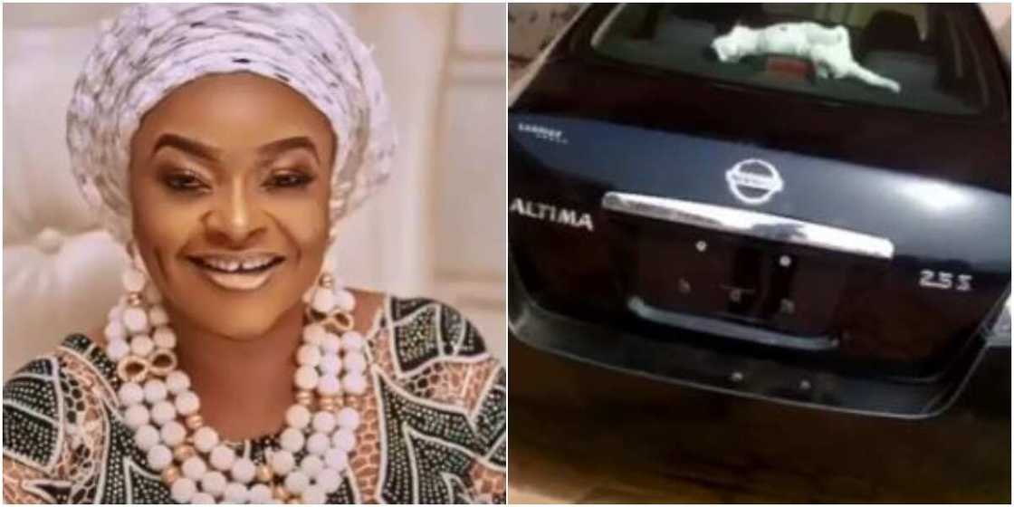 Actress Toyosi Adesanya buys new ride, colleague celebrates her Actress Toyosi Adesanya buys new ride, colleague celebrates her