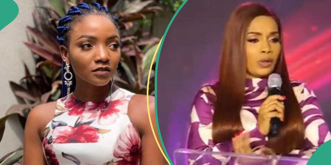 Singer Simi shades pastor over natural hair Singer Simi shades pastor over natural hair