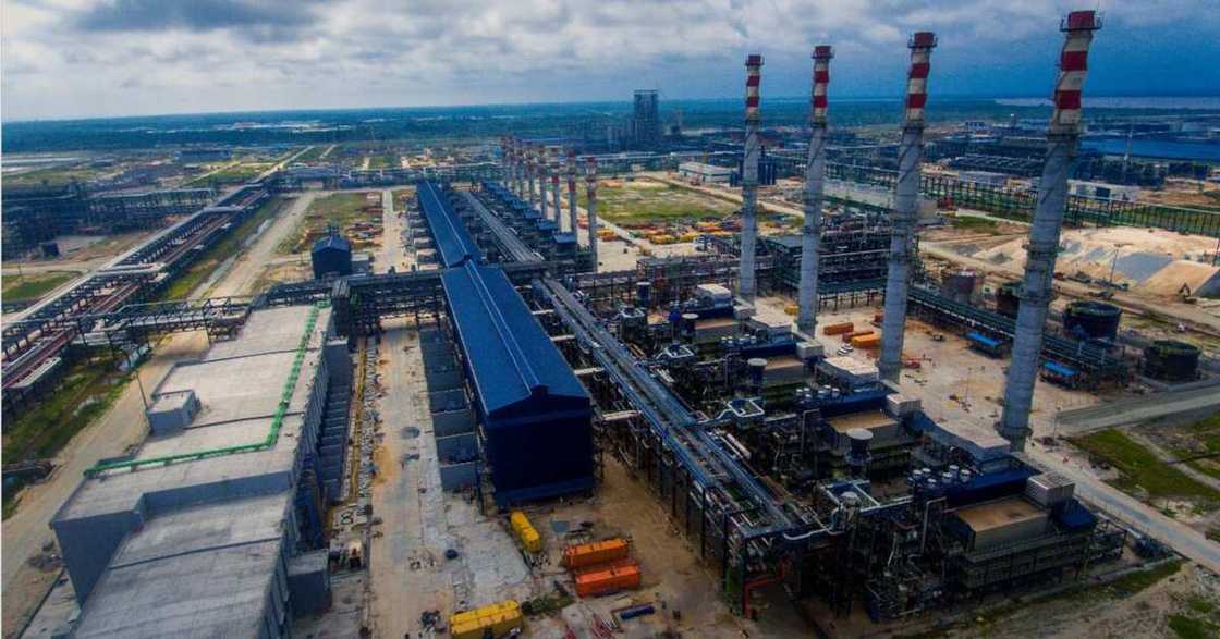 Dangote refinery reacts Dangote refinery reacts
