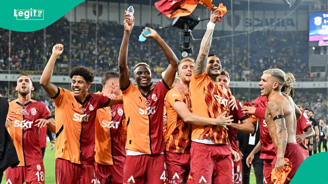 Victor Osimhen, Mauro Icardi, Davison Sanchez, Lucas Torreira, Galatasaray, Fenerbahce, Ulker Stadium, Kadikoy, Istanbul, Turkiye, Super Lig. Victor Osimhen, Mauro Icardi, Davison Sanchez, Lucas Torreira, Galatasaray, Fenerbahce, Ulker Stadium, Kadikoy, Istanbul, Turkiye, Super Lig.