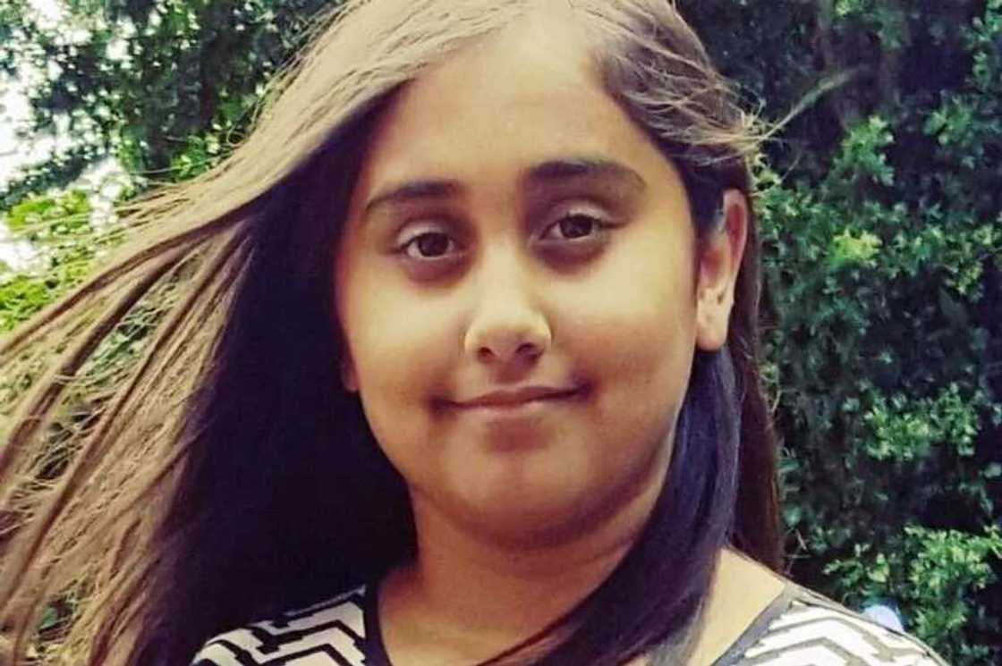 11-year-old girl dies while saving her 3-year-old cousin from horror crash (photos) 11-year-old girl dies while saving her 3-year-old cousin from horror crash (photos)