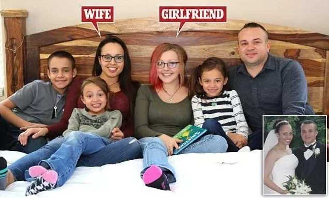 Couple who have been married for 12 years share girlfriend divorce Couple who have been married for 12 years share girlfriend divorce