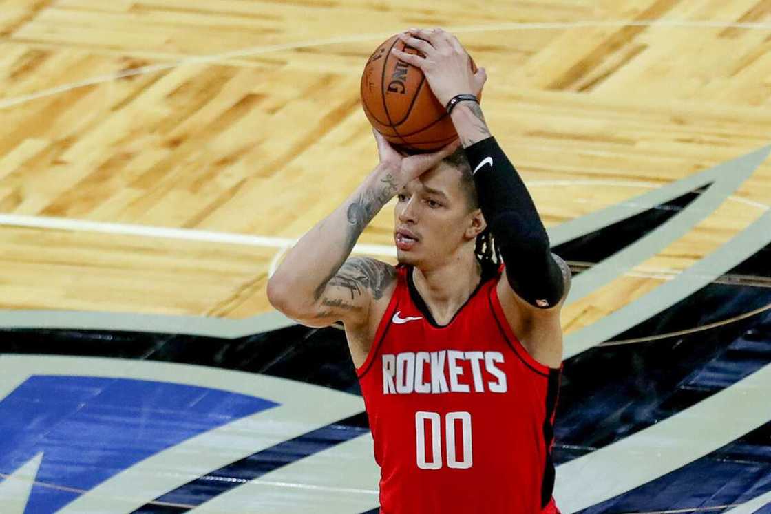 Lowest-paid NBA player Lowest-paid NBA player