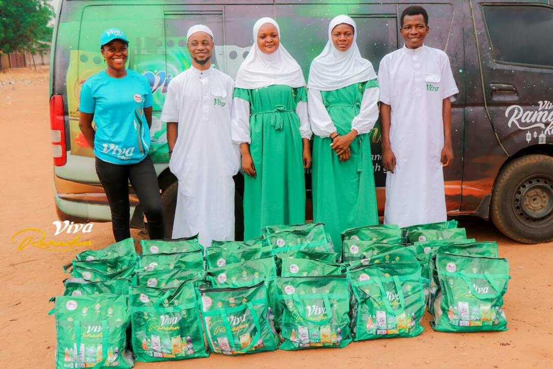 Aspira Gifts Viva Hampers in the Spirit of Ramadan